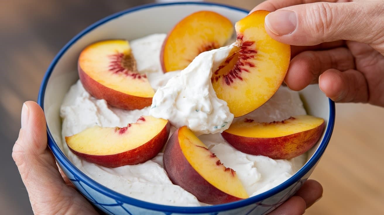 Cottage cheese with peaches